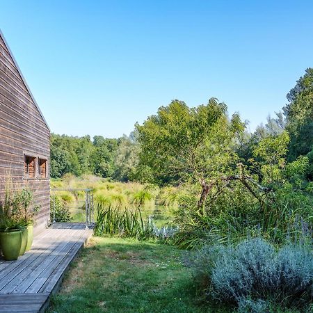 La Cabane Du Pont Du Douet Mazières-de-Touraine Exteriör bild